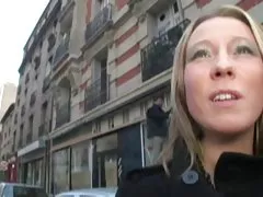 Fusk filipina gir kjæreste fitte og rumpa til en annen
