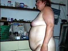 Britiske sub omtrent assfucked før ansiktsbehandling