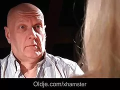 Kåt husmor cece stein er får rota i ræva