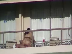 Asiatiske tar en fat cock i rumpa