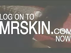 Hallik må teste varene først